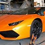 Lamborghini Huracan Spyder Giá